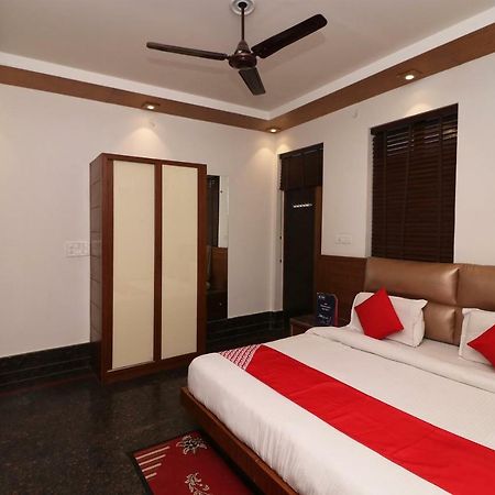 Oyo 10448 Green View Home Stay 데라둔 외부 사진